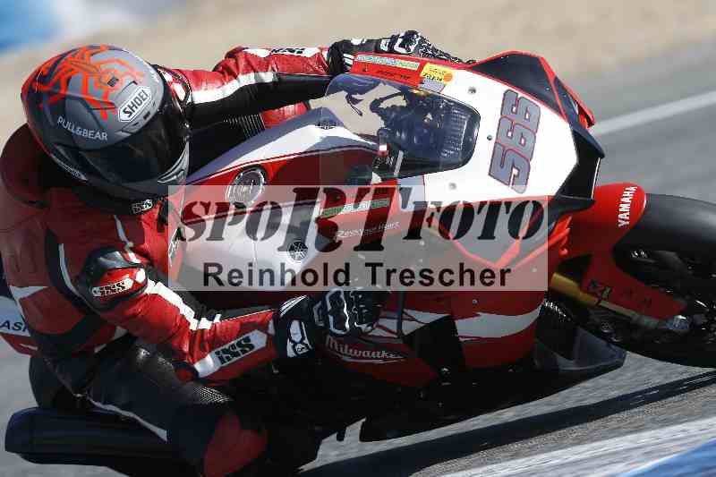 /Archiv-2024/02 29.01.-02.02.2024 Moto Center Thun Jerez/Gruppe schwarz-black/566